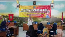 PELATIHAN PENGASUHAN POLA TUMBUH KEMBANG ANAK (BKB)